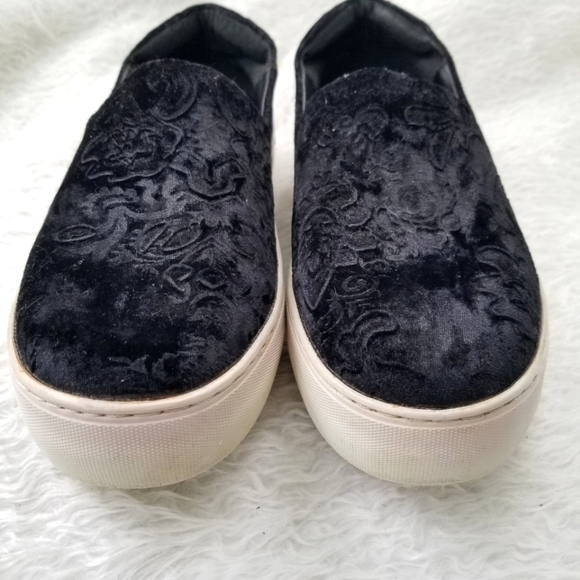 J/Slides Angelica Crushed Velvet Slip On Sneakers Size 8 - Picture 3 of 8